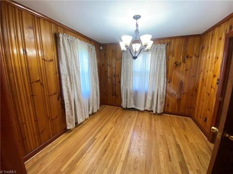 724 W Willis Ave, High Point, NC 27260 photo 4