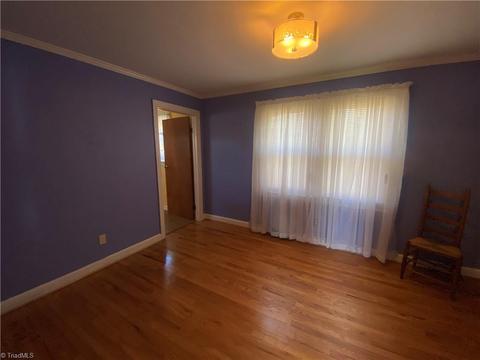 724 W Willis Ave, High Point, NC 27260 photo 8
