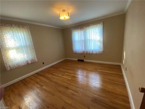 724 W Willis Ave, High Point, NC 27260 photo 11