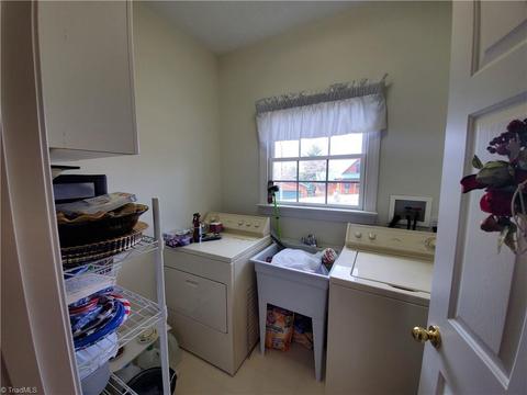 299 Fairview Dr, Traphill, NC 28685 photo 23