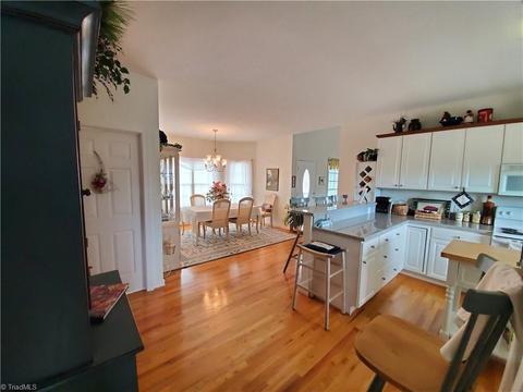 299 Fairview Dr, Traphill, NC 28685 photo 17