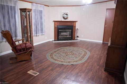 1279 Thayer Rd, Trinity, NC 27370 photo 10