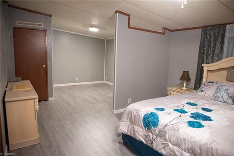 1279 Thayer Rd, Trinity, NC 27370 photo 16