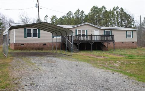 1279 Thayer Rd, Trinity, NC 27370 photo 1