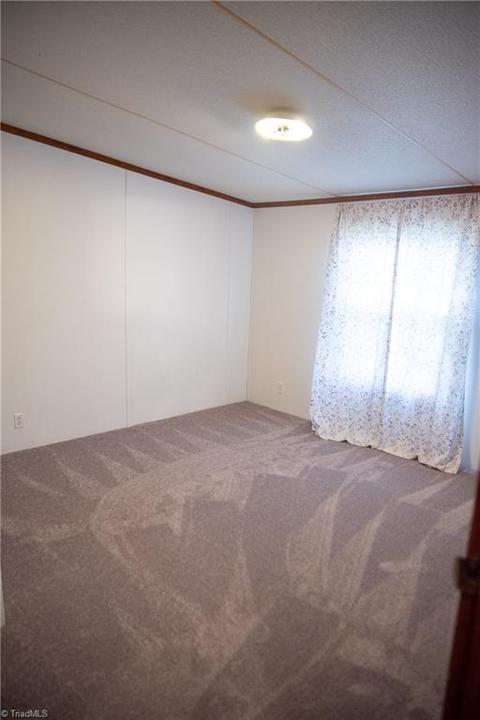 1279 Thayer Rd, Trinity, NC 27370 photo 4