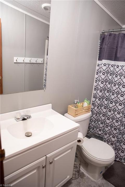 1279 Thayer Rd, Trinity, NC 27370 photo 9