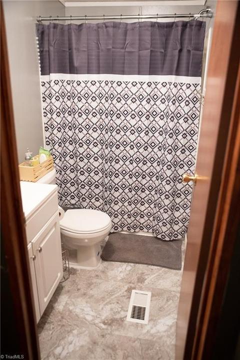 1279 Thayer Rd, Trinity, NC 27370 photo 8