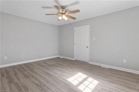 721 Paramount St, High Point, NC 27260 photo 13