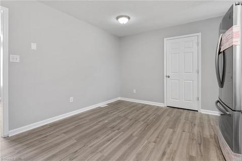 721 Paramount St, High Point, NC 27260 photo 12