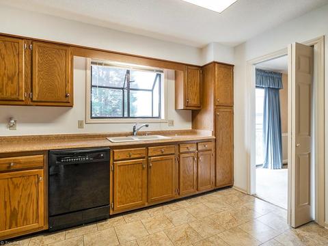 169 Old Mill Rd UNIT D, High Point, NC 27265 photo 4