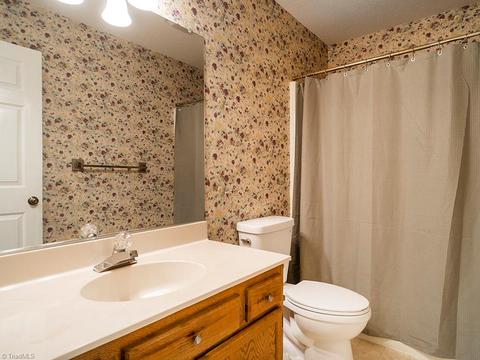 169 Old Mill Rd UNIT D, High Point, NC 27265 photo 19