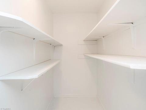 169 Old Mill Rd UNIT D, High Point, NC 27265 photo 9