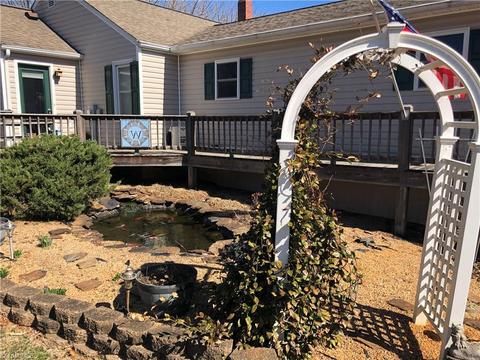 313 Collins Rd, Dobson, NC 27017 photo 4