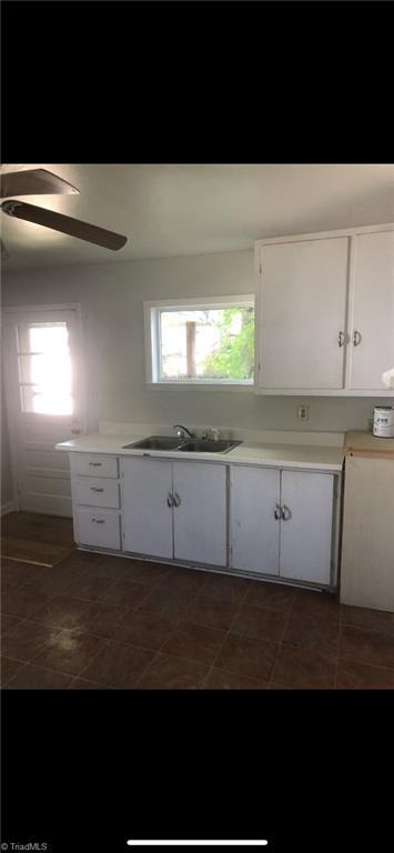 908 Grant St, High Point, NC 27262 photo 20