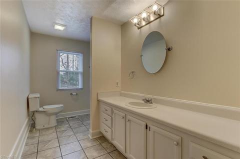 199 E Aiken Rd, Eden, NC 27288 photo 23