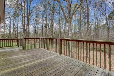 199 E Aiken Rd, Eden, NC 27288 photo 6