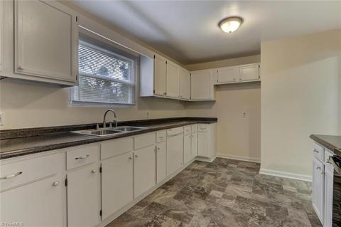 199 E Aiken Rd, Eden, NC 27288 photo 13
