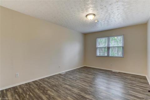 199 E Aiken Rd, Eden, NC 27288 photo 19