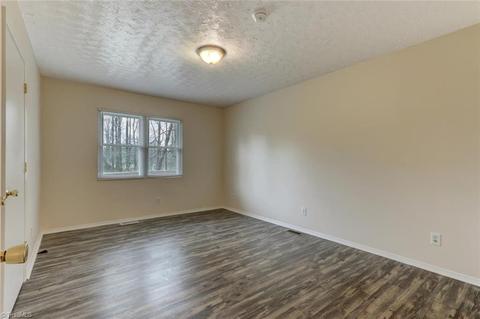 199 E Aiken Rd, Eden, NC 27288 photo 20