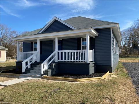 1308 Front St, Eden, NC 27288 photo 2