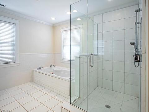 212 Edgedale Dr, High Point, NC 27262 photo 9