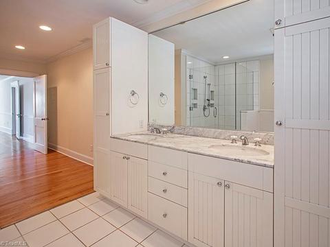 212 Edgedale Dr, High Point, NC 27262 photo 10