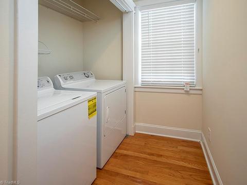 212 Edgedale Dr, High Point, NC 27262 photo 16