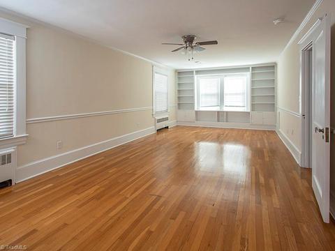 212 Edgedale Dr, High Point, NC 27262 photo 8