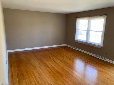 1000 Fields St, Eden, NC 27288 photo 3