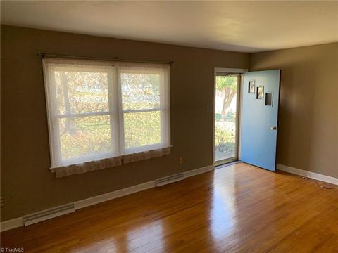 1000 Fields St, Eden, NC 27288 photo 2