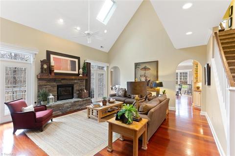 1059 Johnson Rd, High Point, NC 27265 photo 9