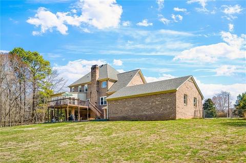 172 Springfield Dr, Advance, NC 27006 photo 8
