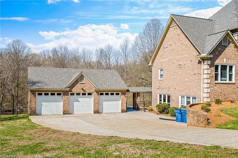 172 Springfield Dr, Advance, NC 27006 photo 4
