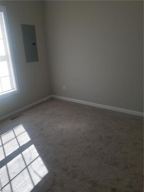 514 Meredith St, High Point, NC 27260 photo 14