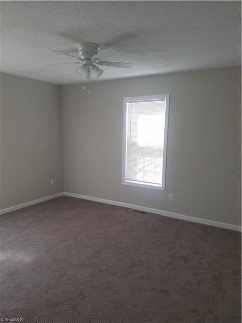 514 Meredith St, High Point, NC 27260 photo 11