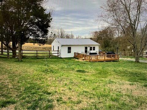 7741 Cedar Square Rd, Randleman, NC 27317 photo 15
