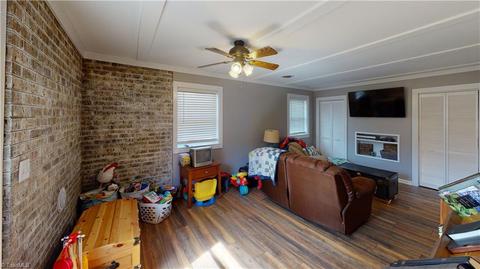 111 Pine St, King, NC 27021 photo 9