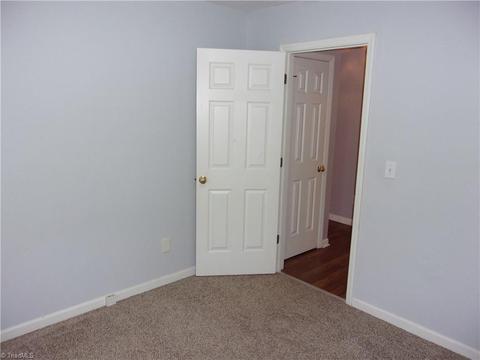 3311 Triangle Lake Rd, High Point, NC 27260 photo 23