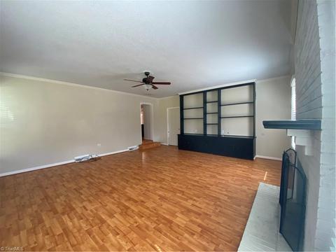 2502 Guyer St, High Point, NC 27265 photo 6
