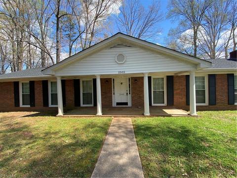 2502 Guyer St, High Point, NC 27265 photo 3