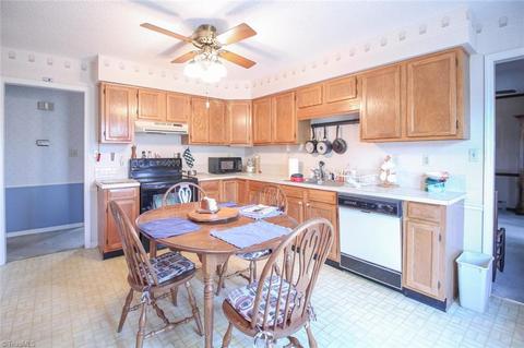 1663 Harper Rd, Clemmons, NC 27012 photo 7