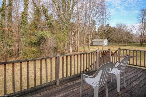 1663 Harper Rd, Clemmons, NC 27012 photo 4