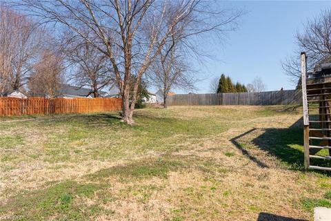 3911 Melco Ct, High Point, NC 27265 photo 9