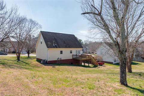 3911 Melco Ct, High Point, NC 27265 photo 40