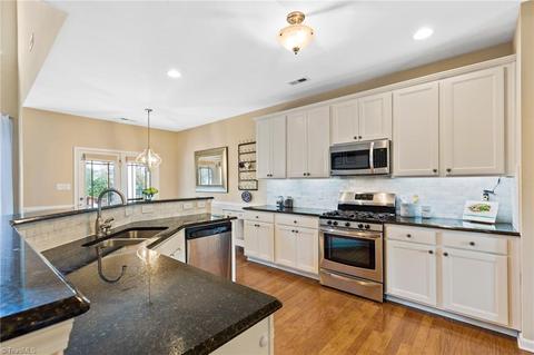 2429 Bearded Iris Ln, High Point, NC 27265 photo 22