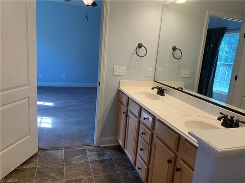 372 Mountain View Rd, King, NC 27021 photo 31