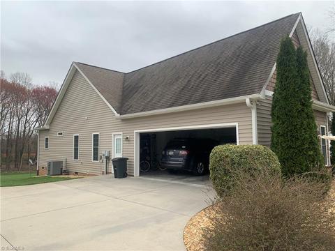 372 Mountain View Rd, King, NC 27021 photo 13