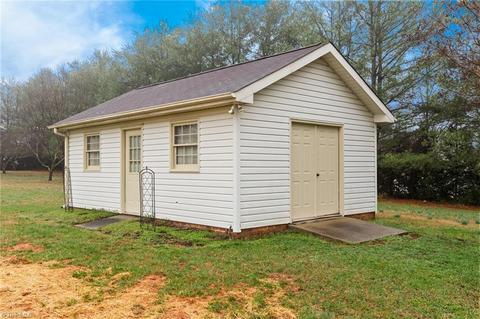 8621 Bame Rd, Colfax, NC 27235 photo 39