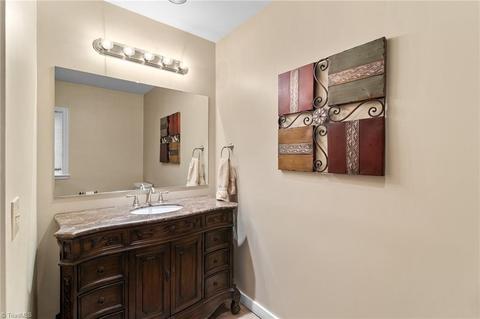 500 Burning Tree Cir, High Point, NC 27265 photo 34