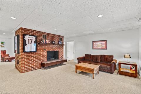 500 Burning Tree Cir, High Point, NC 27265 photo 39